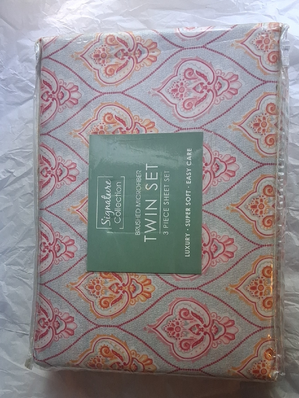 New Twin Size Brushed Microfiber Sheet Set in Pink & Orange Medallion
